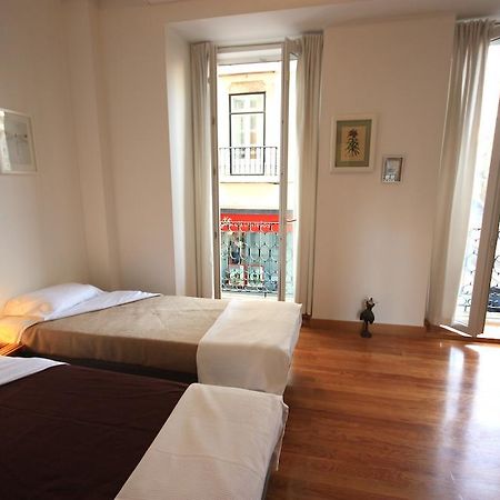 Ferienwohnung Myplace - Lisbon - Camoes Zimmer foto